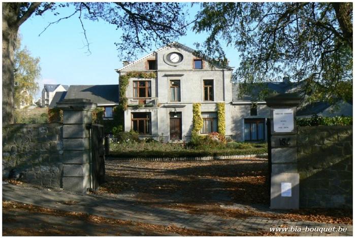 namur101106023