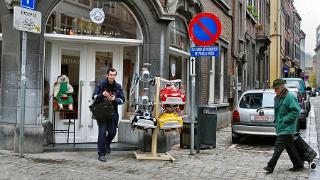 namur021108029-001