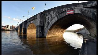 namur0311130078