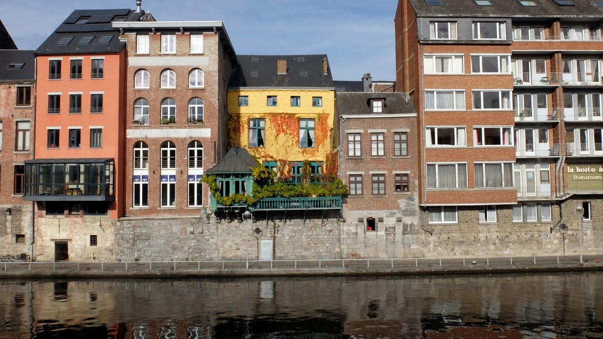 namur081115032
