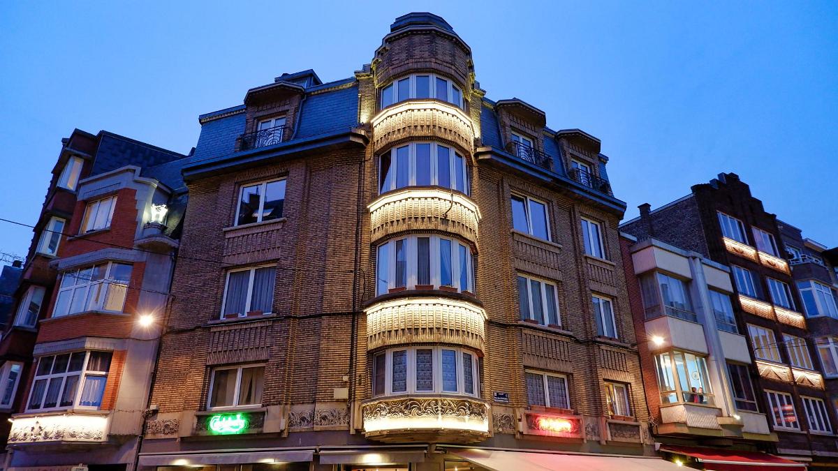 namur0411180129