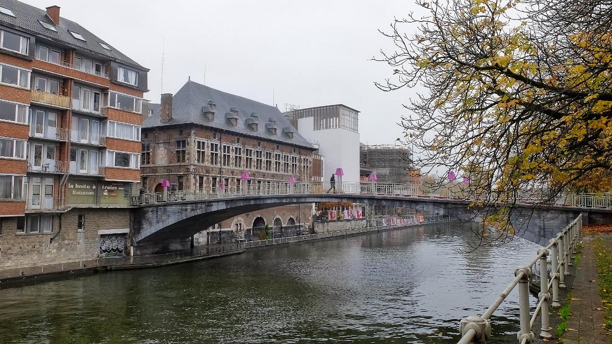 namur1111180015
