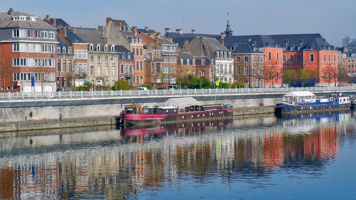 namur1111180043