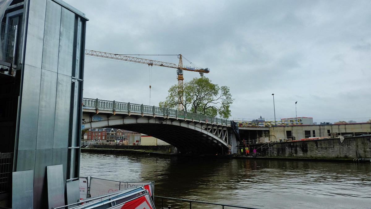 namur101119049