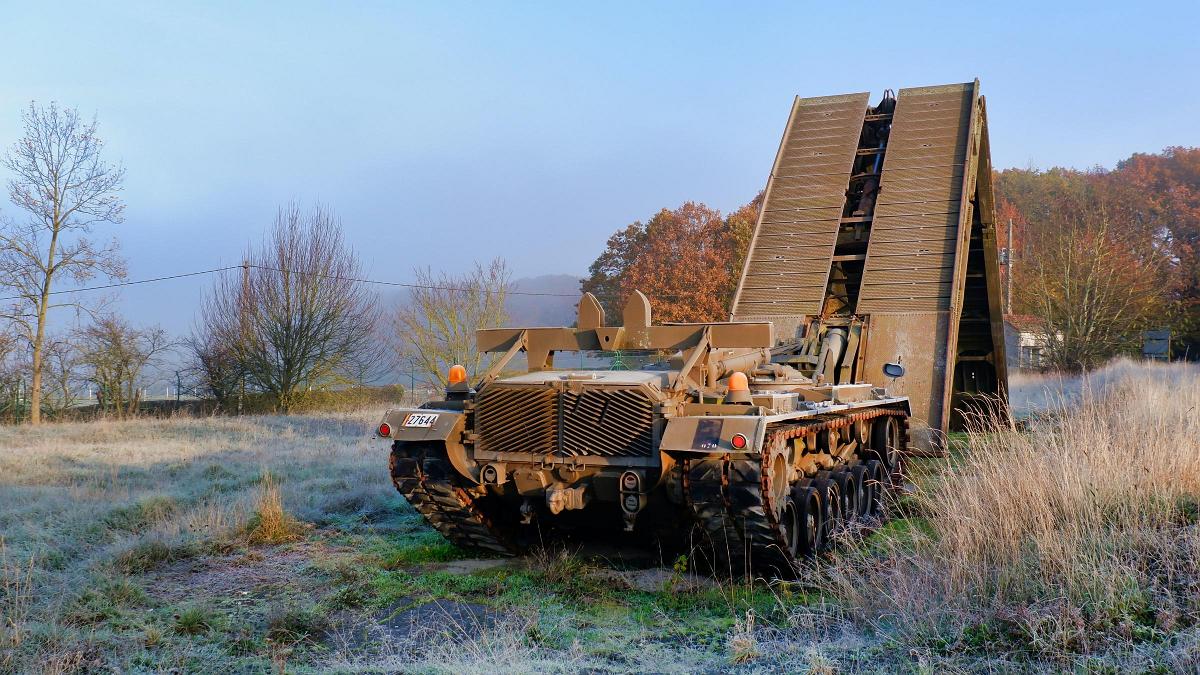 namur241119026