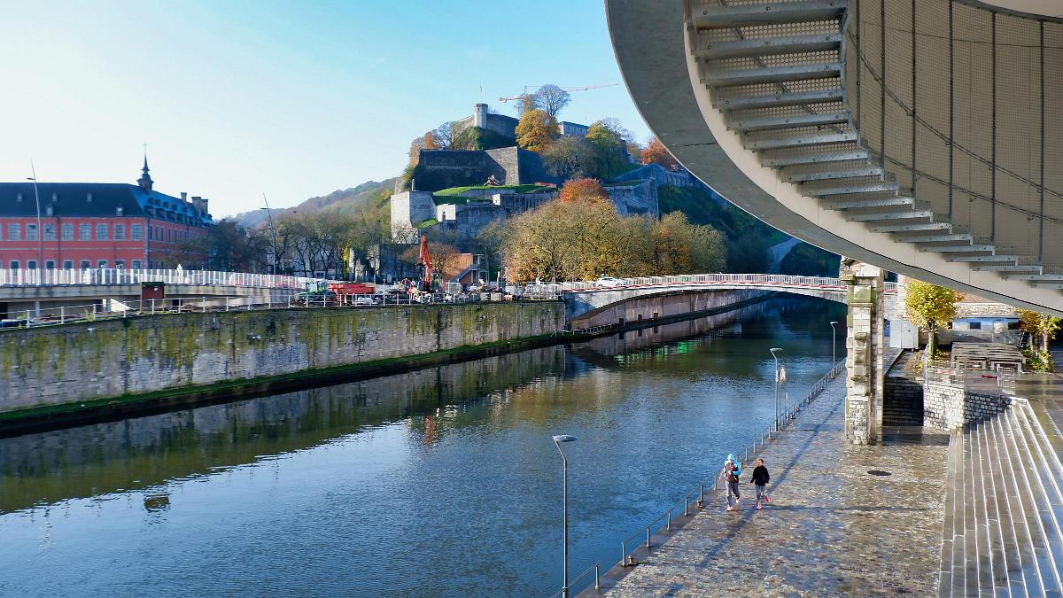 namur241119039