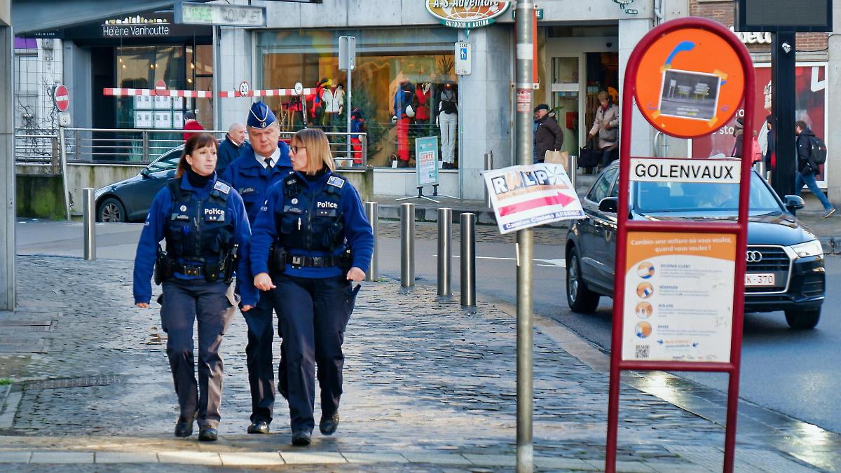 namur241119061