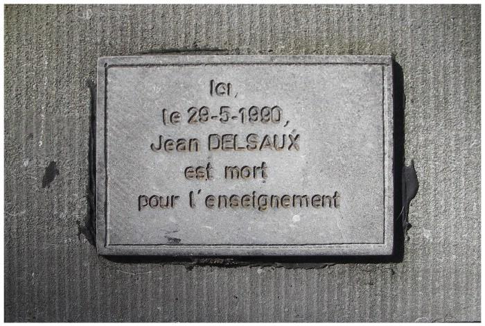 namur011006005