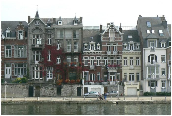 namur081006007