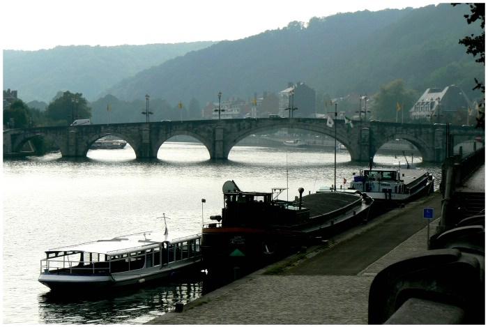 namur081006010