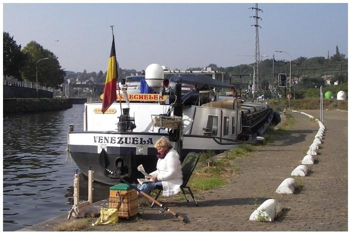 namur221006003