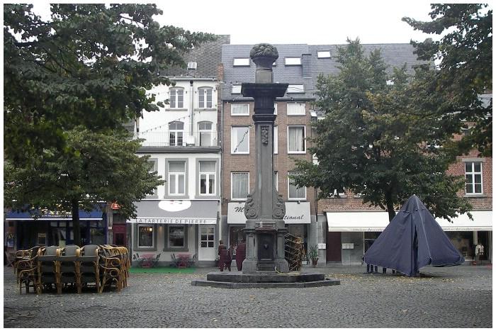 namur221006010