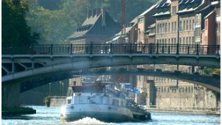 namur011006011