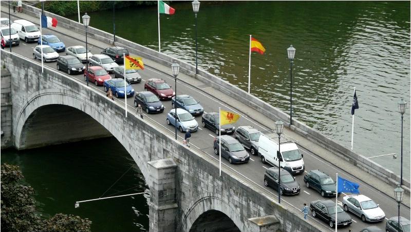 namur051008078