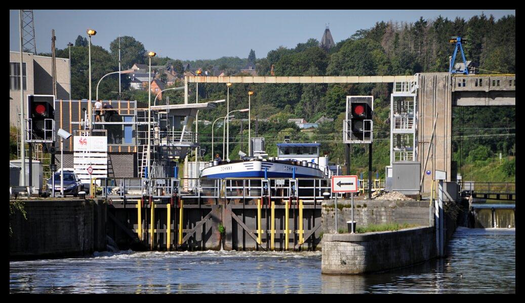 namur0909120121