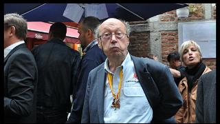 lundiwallos20120176