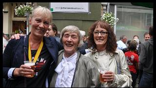 lundiwallos20120228