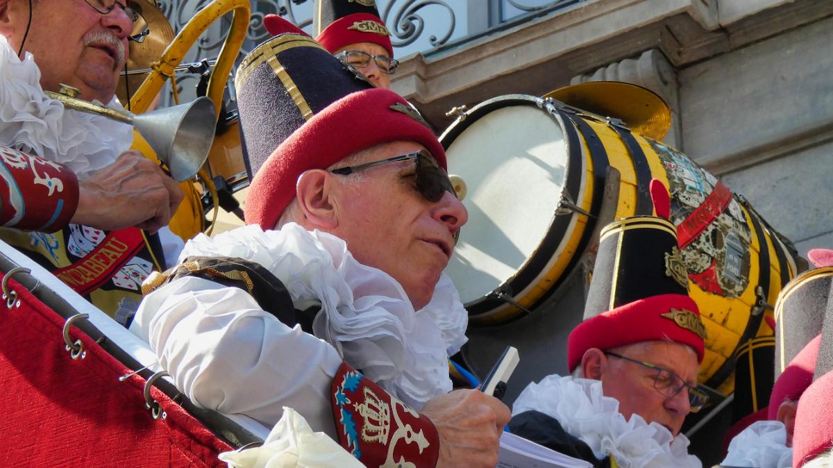 namur010919070