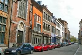 namur220407048